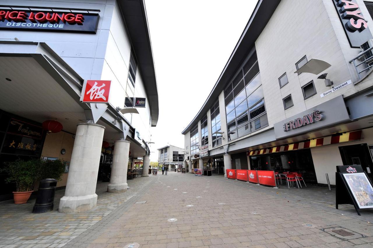 Campbell Park Apartment - City Centre - Free Parking, Balcony, Super-Fast Wifi And Smart Tv With Netflix By Yoko Property Milton Keynes Zewnętrze zdjęcie